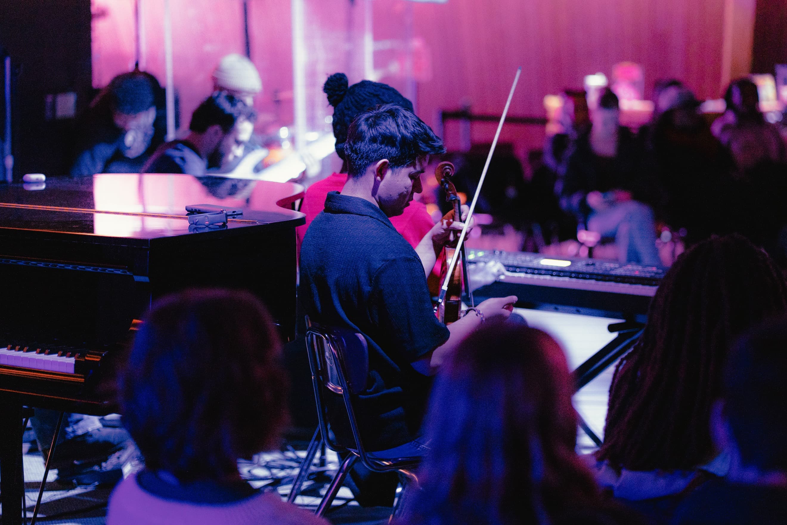 Instrumental worship with piano and violin